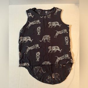 🐠 Old Navy Girls High/Low Shirt. Cheetah. Black/White. Size Medium. 8.